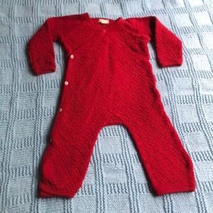 Burt’s Bees cozy baby onesie